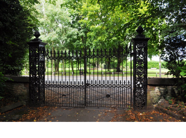 St Oswalds Gates and Piers